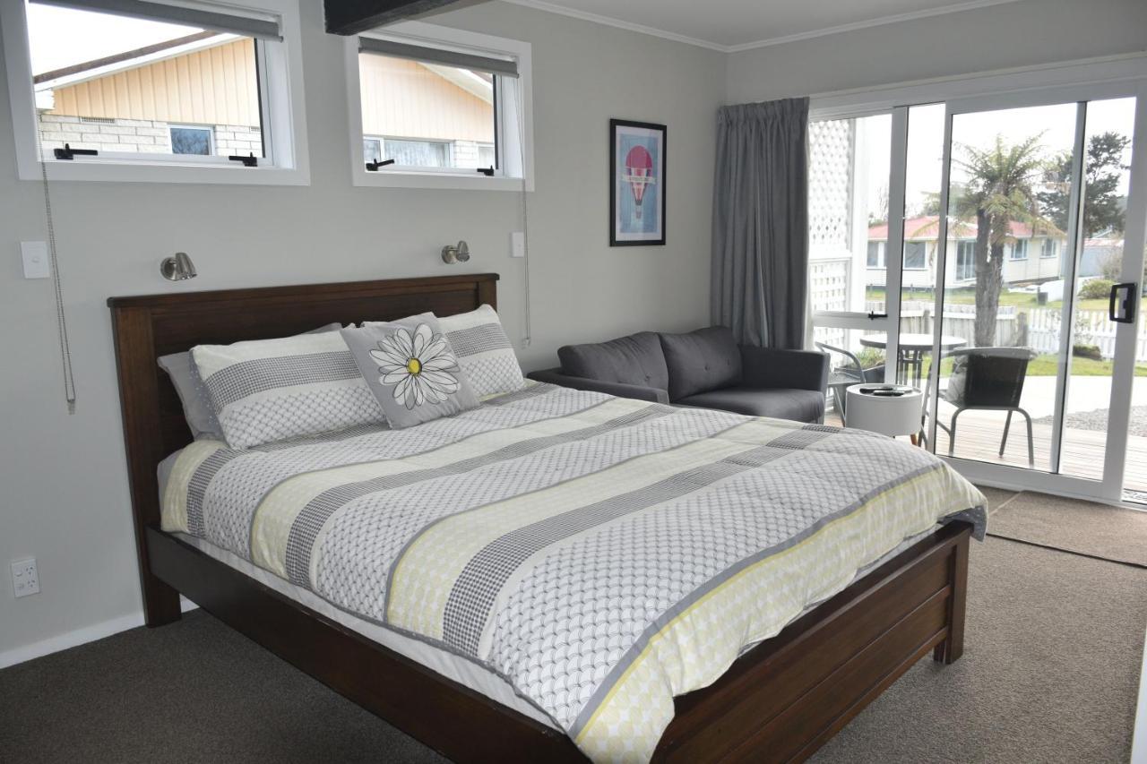 Be Our Guest Turangi Apartment Exterior photo